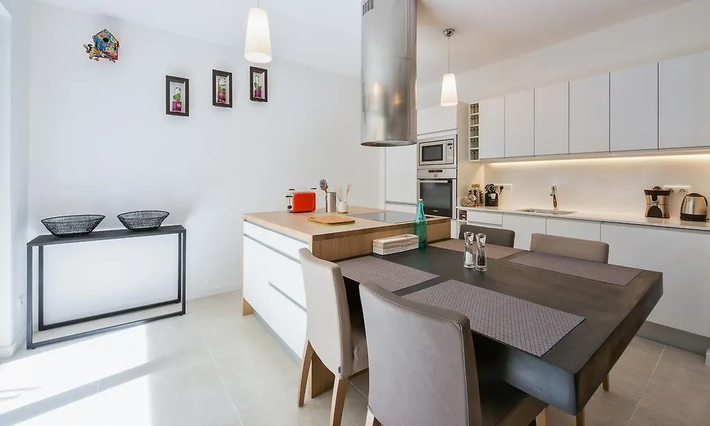 Apartment Appartement Le Venise Annecy France